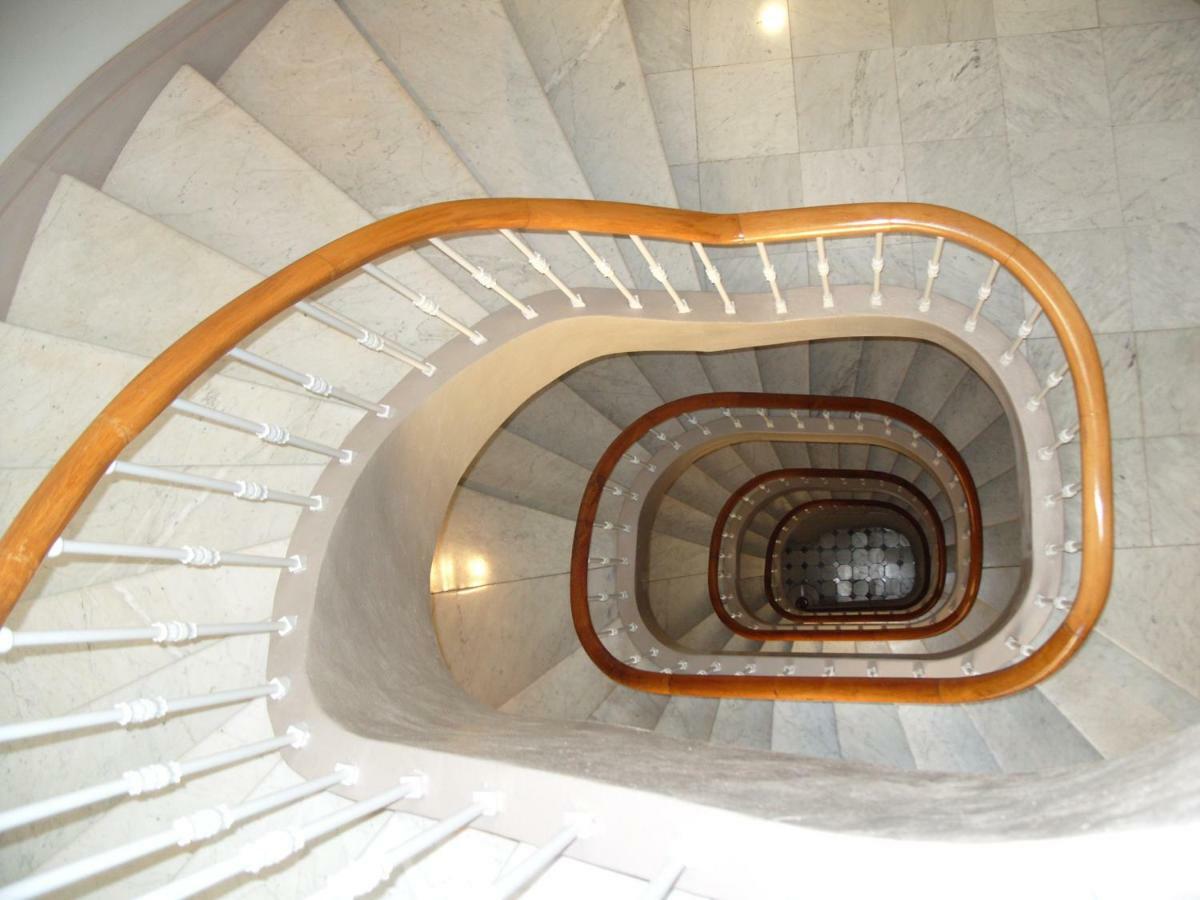 Apartament Golden Triangle 2Br/2Ba Cannes Zewnętrze zdjęcie