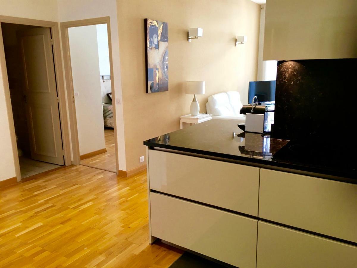 Apartament Golden Triangle 2Br/2Ba Cannes Zewnętrze zdjęcie
